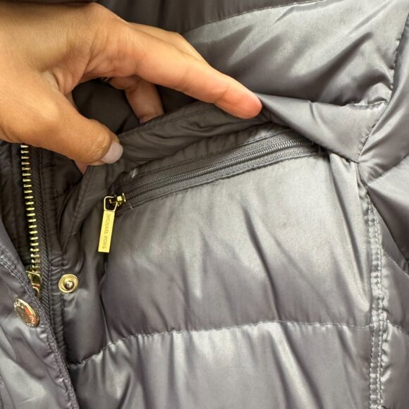 Michael Kors Like NEW Long Down Blend Puffer Winter Coat Gray Trim Size M - Picture 5 of 12